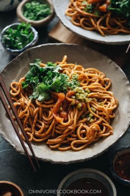  Chóngyǒu Miàn: ¿Un plato de pasta picante que te hará bailar al ritmo de los sabores?