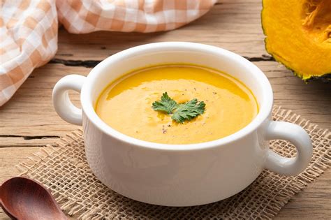  Sopa de Calabaza con Arroz: ¿Una Sinfonía de Sabores Dulces y Salados que Despierta los Sentidos?