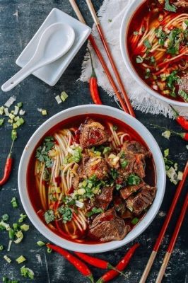  ¿La magia de la sopa de fideos de carne en caldo picante te hechizará con su sabor vibrante y textura reconfortante?